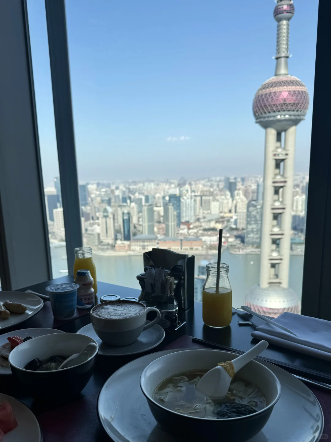 从此这个世界上又多了一位HW女孩~💍