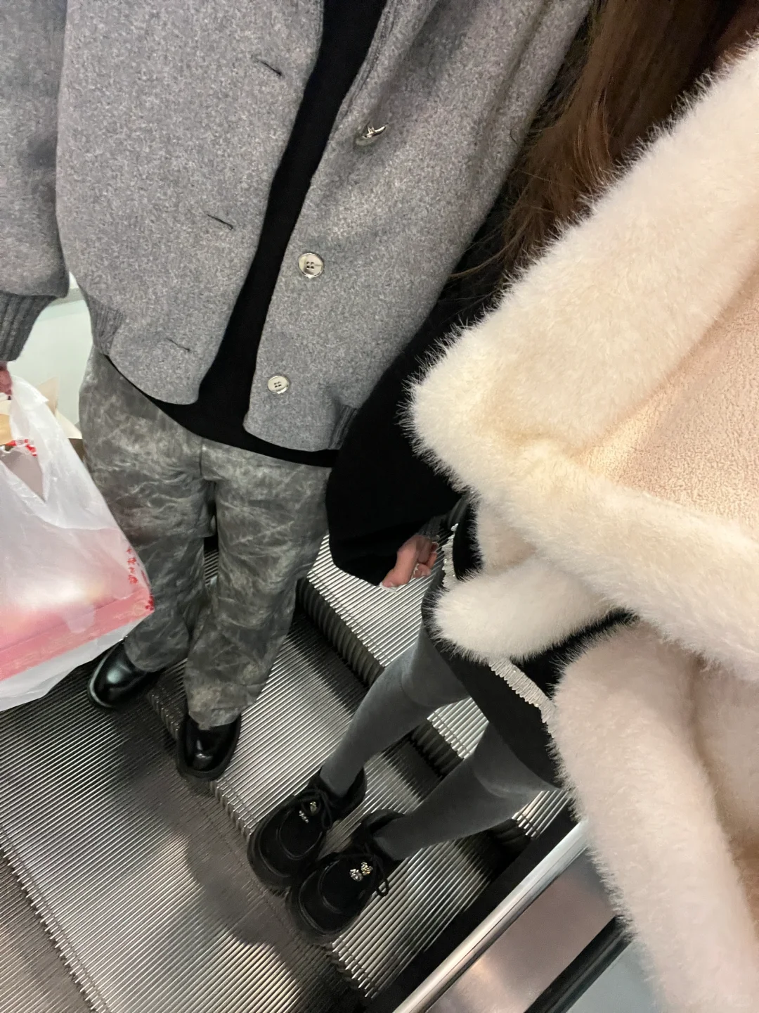 👩‍❤️‍👨