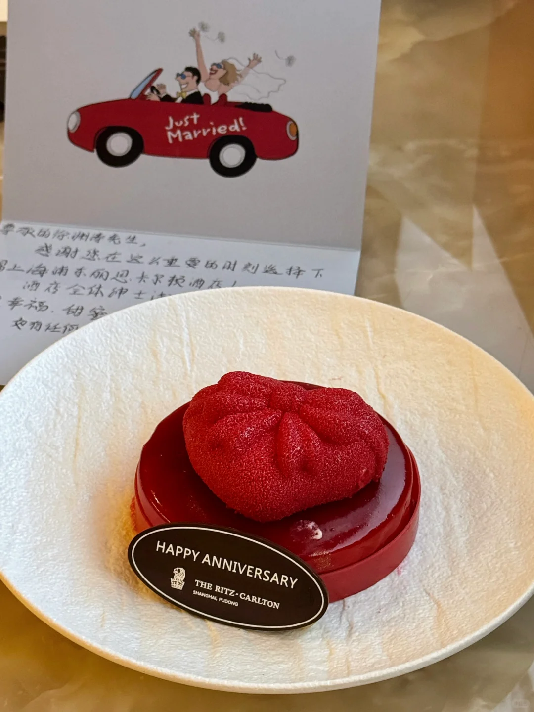 从此这个世界上又多了一位HW女孩~💍