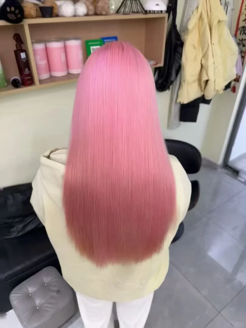 我女朋友是个00后女托尼