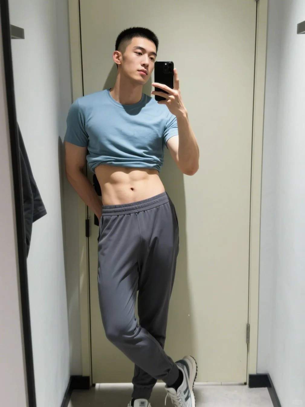 📸阳光型格男友风｜会裤子配薄腹肌