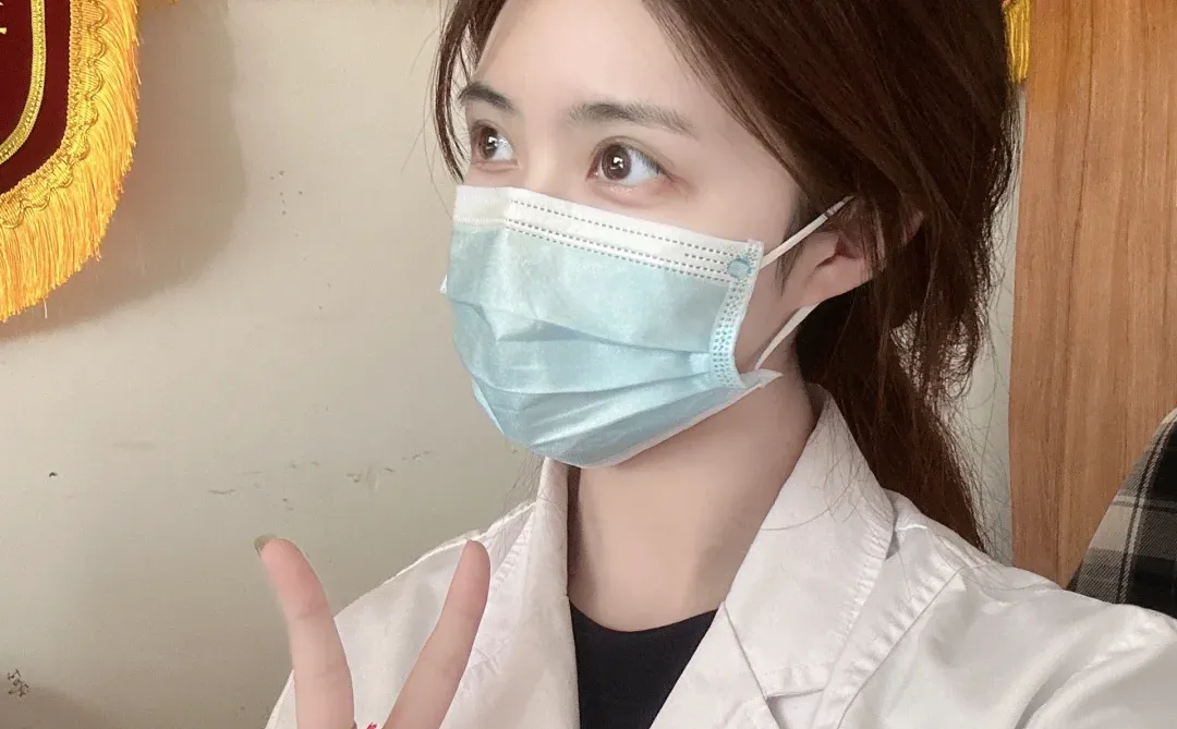 假如你有一个护士女朋友