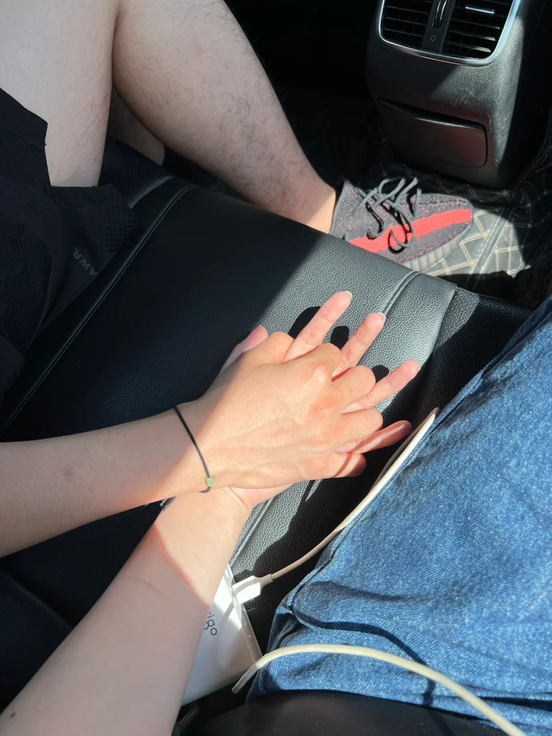 恋爱日记｜牵手照🫶🏻｜一直这样走下去吧🌷