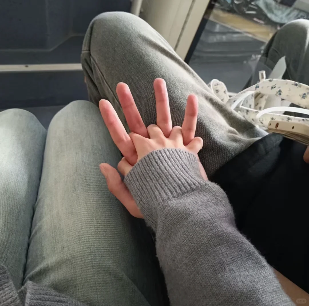 和女朋友接吻的感觉啊啊啊啊啊啊啊啊