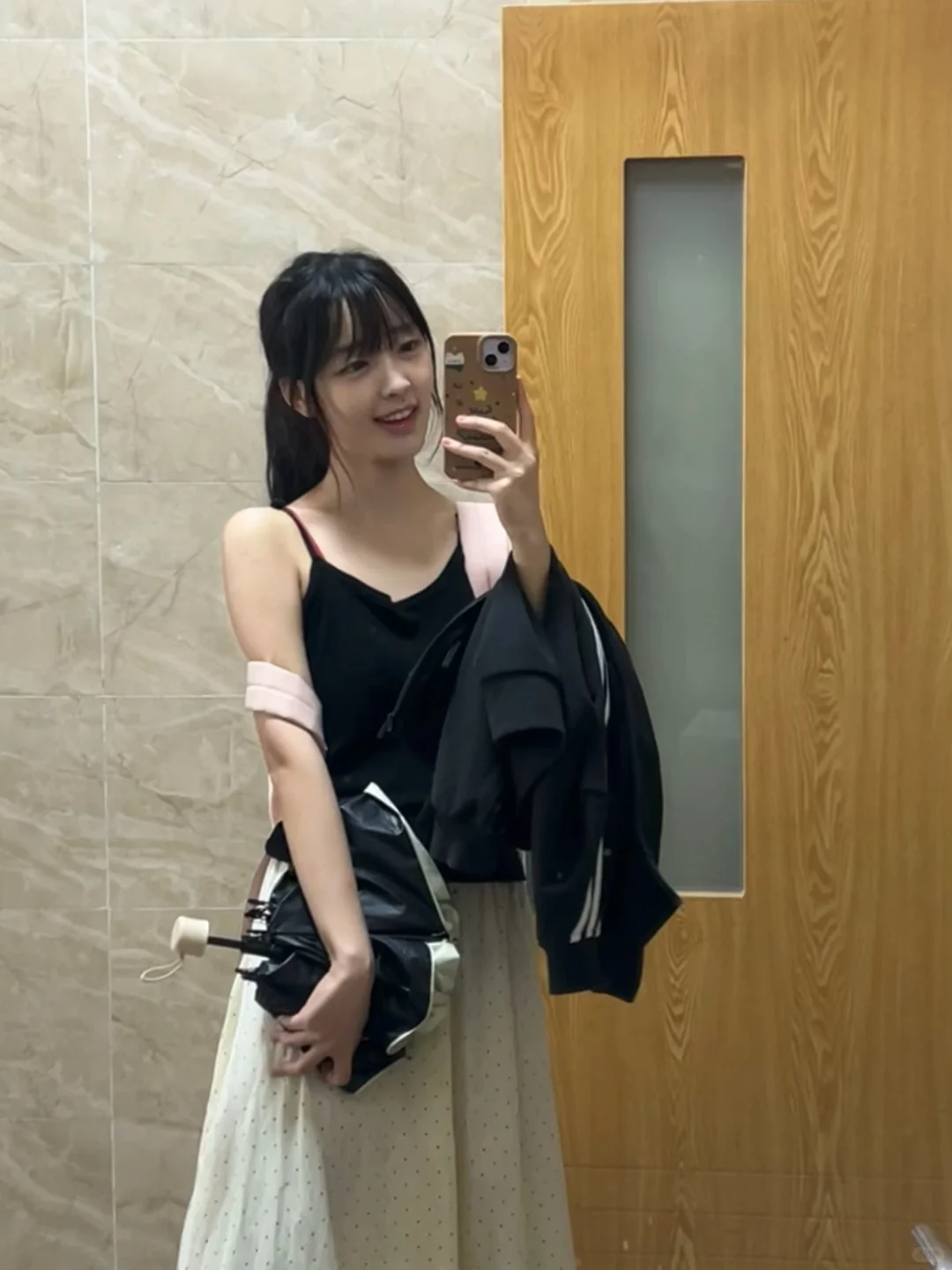 被婚恋机构疯狂拿图的这组照片