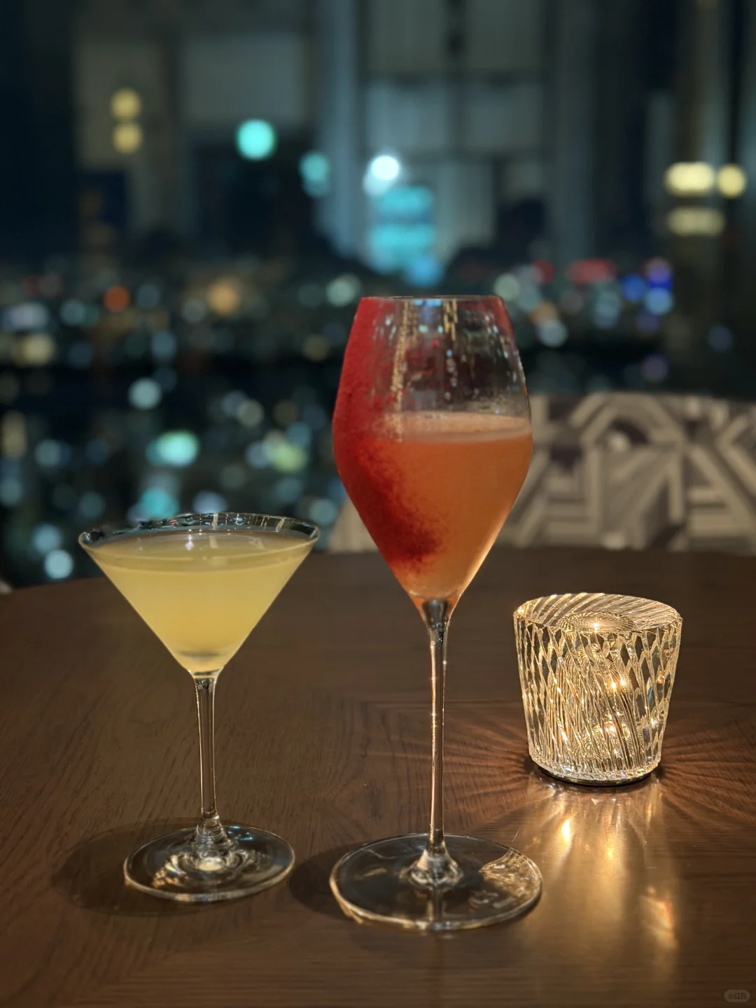 要不是女朋友这辈子也拍不到这盒宝丽来