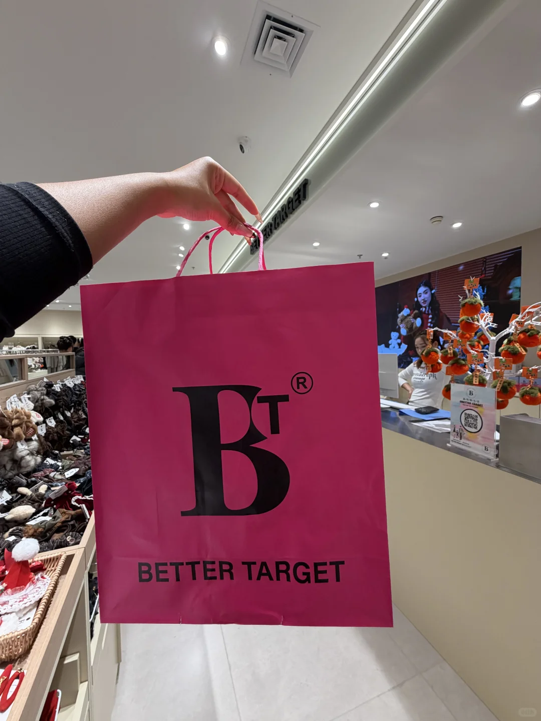 陪女朋友逛街被这家新开的服装店种草了！！