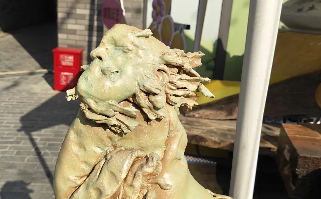 雕塑 艺术摆件 非遗传承 匠人精神 ##韦毛华陶意
