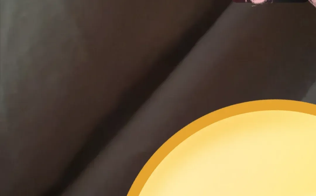 他说想我了，上厕所都要打视频，女同事也在..