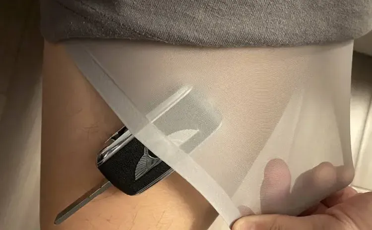 把第一次给男朋友买内裤经历后结果社死了。