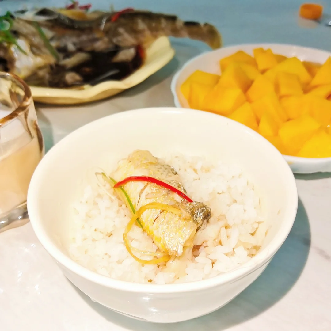 大半夜的和男朋友在家，简直了