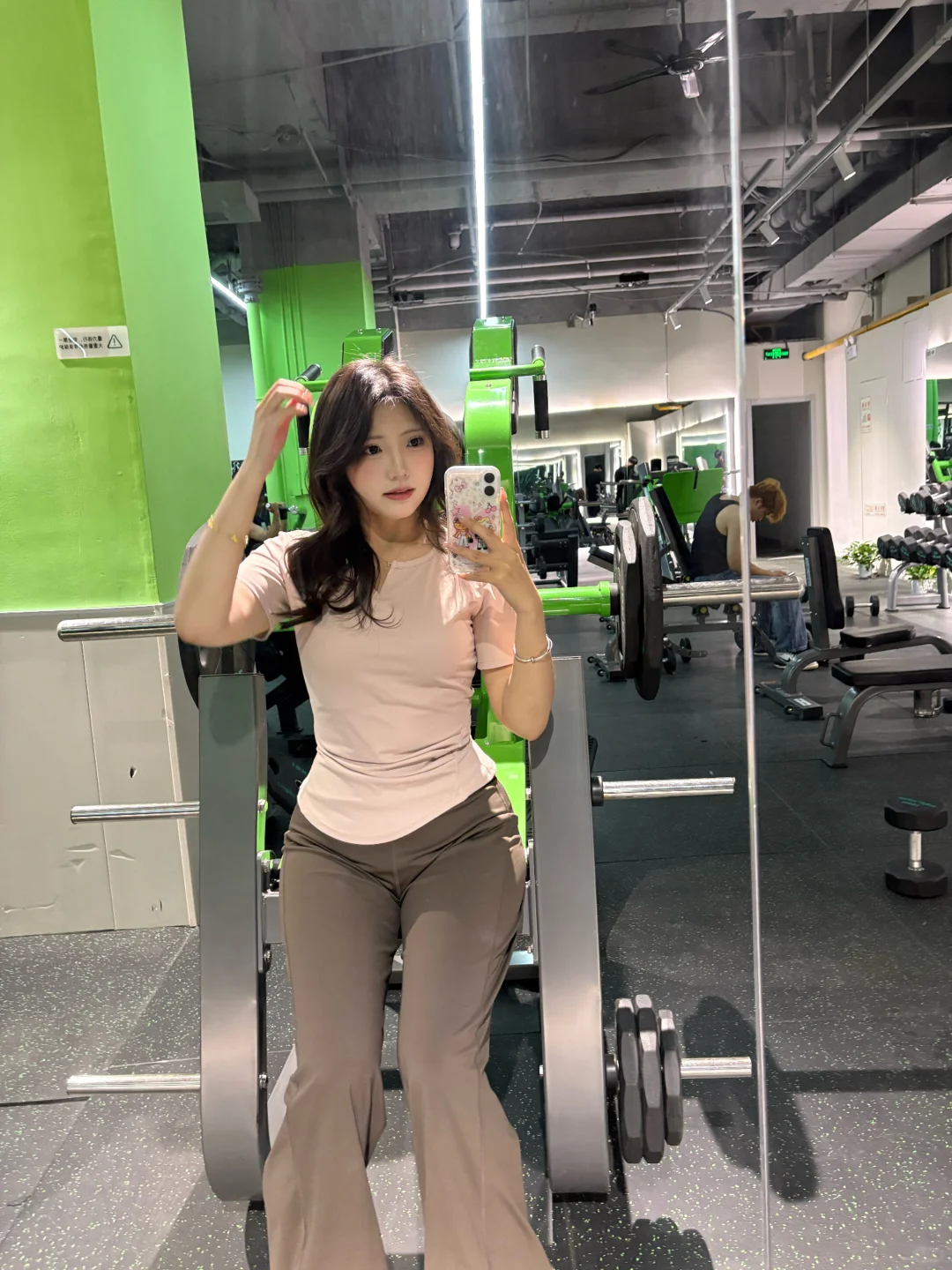 这个健身裤超级好穿的呜呜呜呜