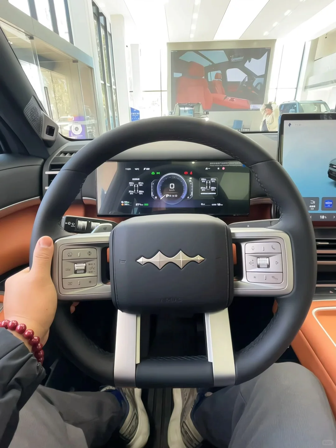 试驾完钛7吐了，17W中大型SUV爆卖2W+，真香？