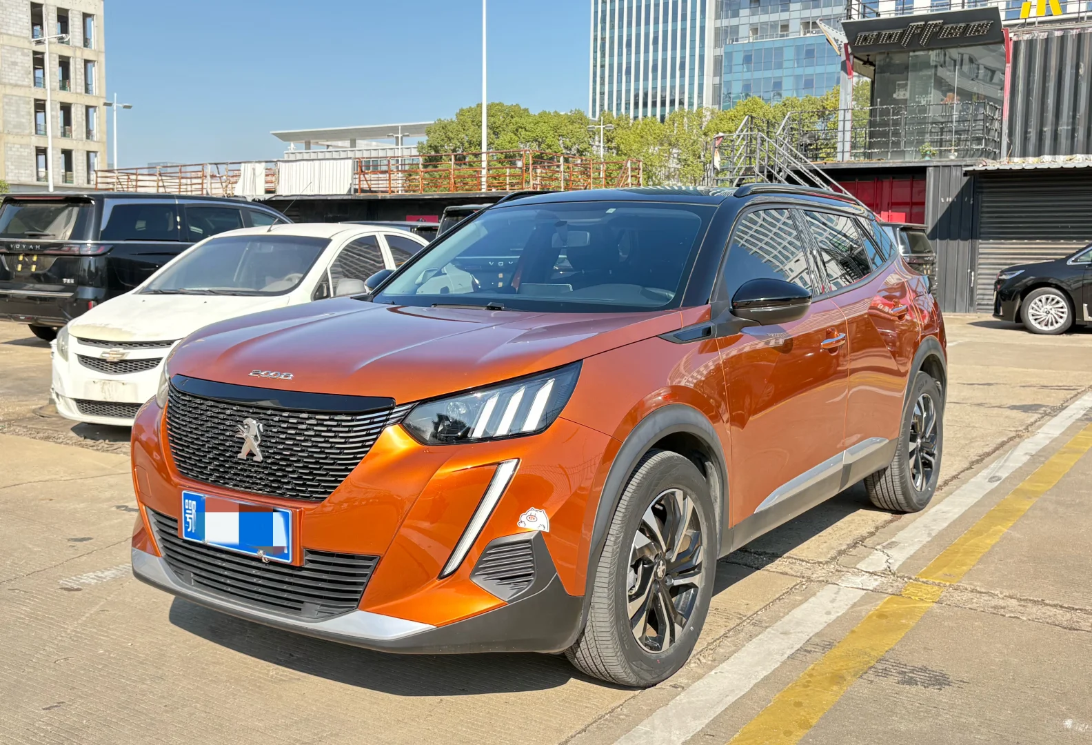 女生当然也能开酷酷的SUV