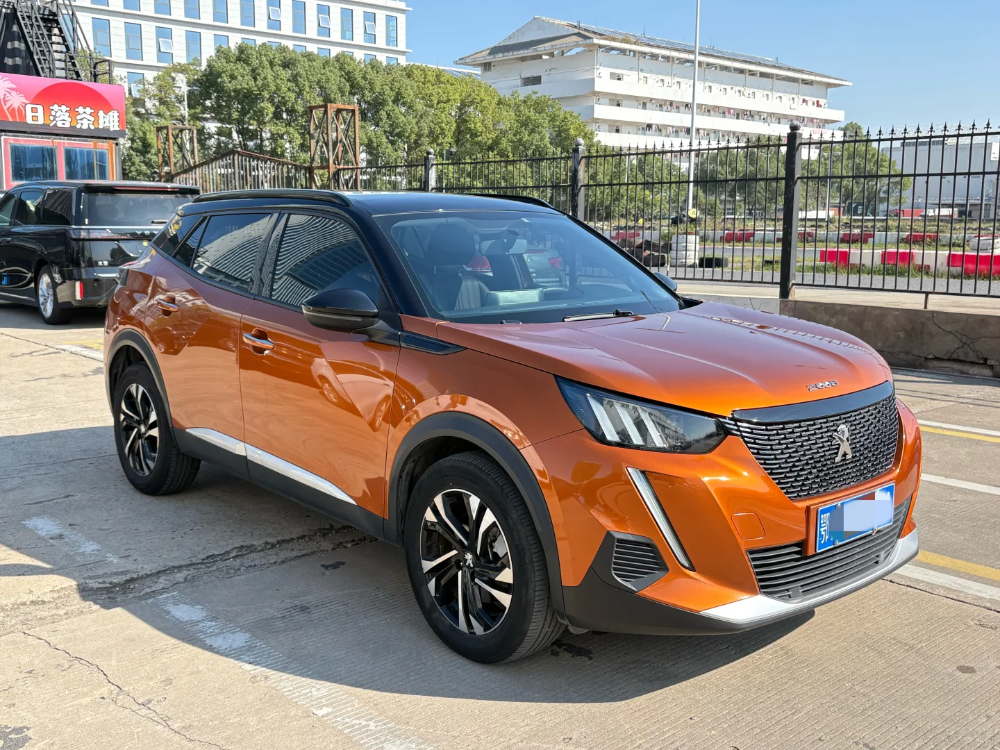 女生当然也能开酷酷的SUV