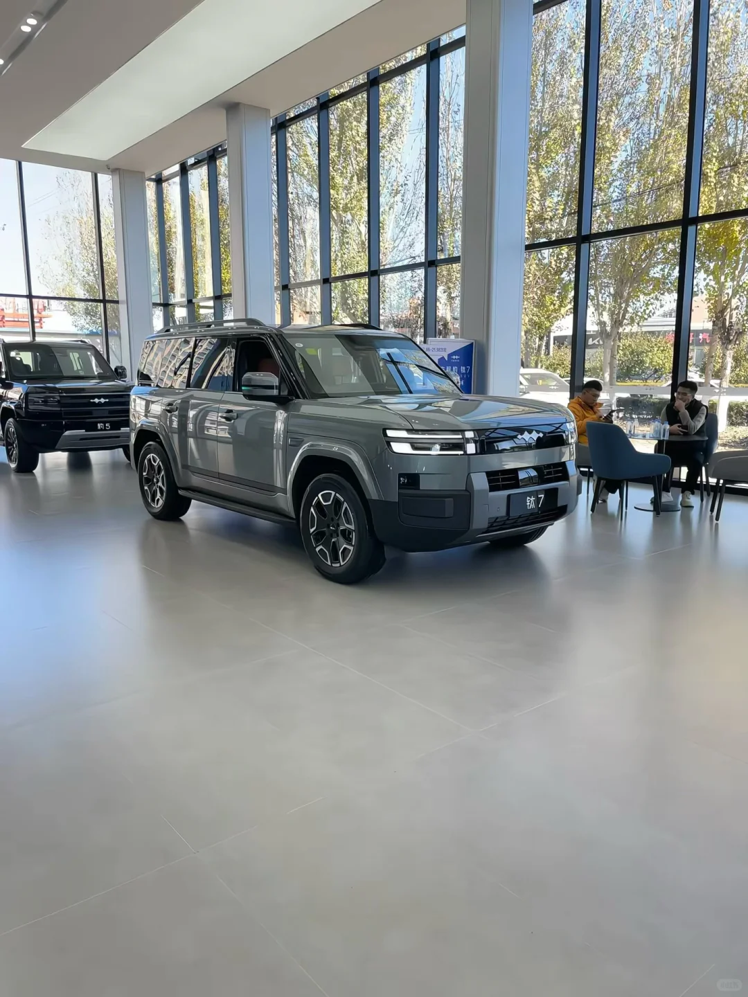 试驾完钛7吐了，17W中大型SUV爆卖2W+，真香？