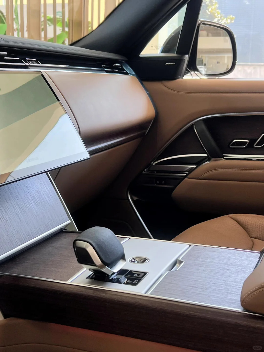 开上揽胜就还会自卑吗？