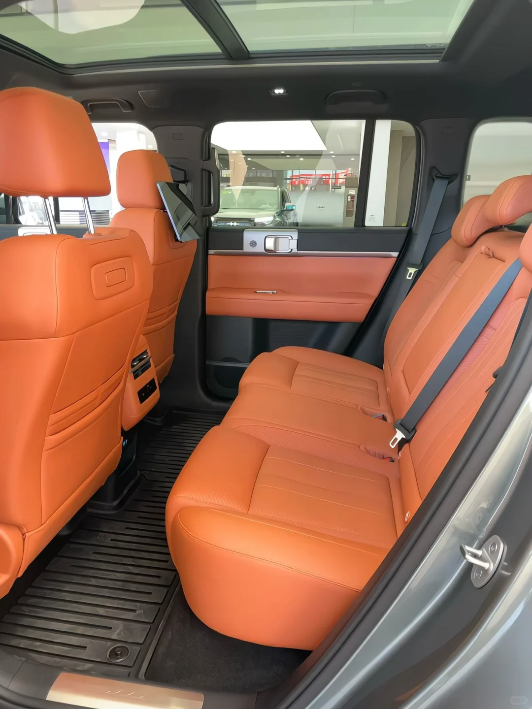 试驾完钛7吐了，17W中大型SUV爆卖2W+，真香？