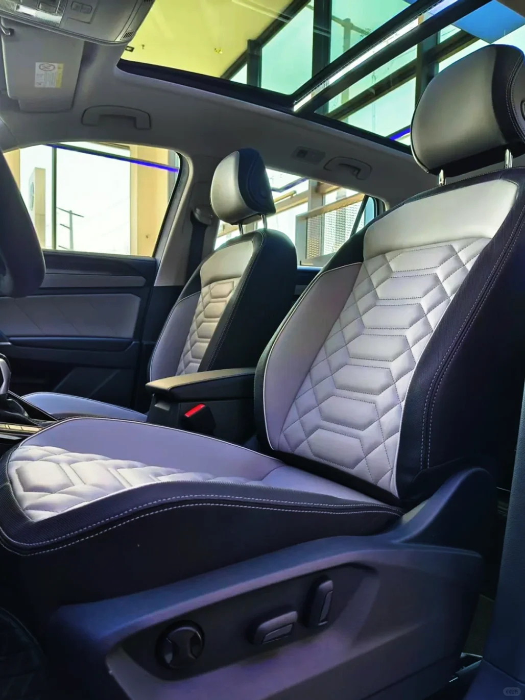 女生也能开酷酷的SUV｜大众探岳