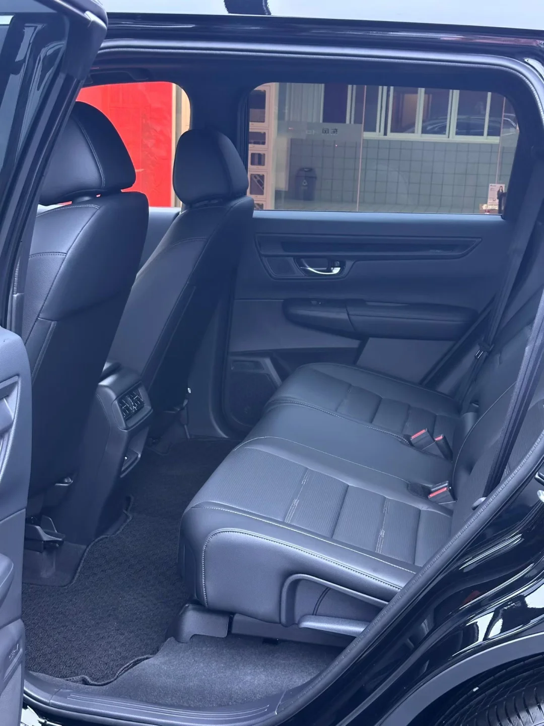 女生也能开酷酷的SUV