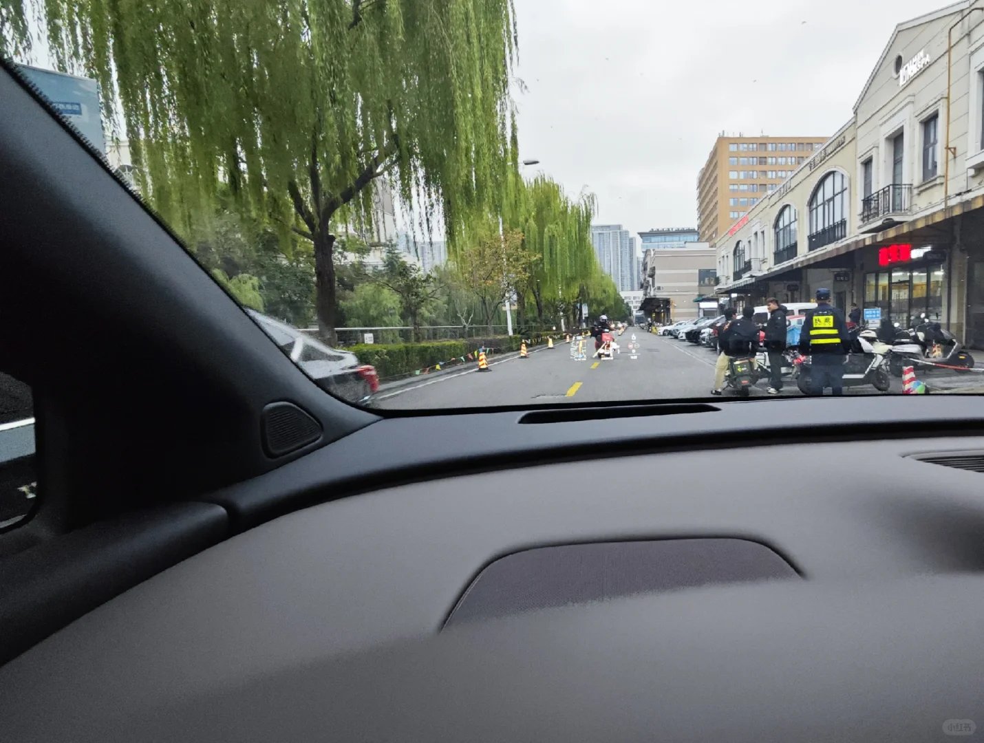 🚗理想自动驾驶初体验｜像个老司机在帮忙