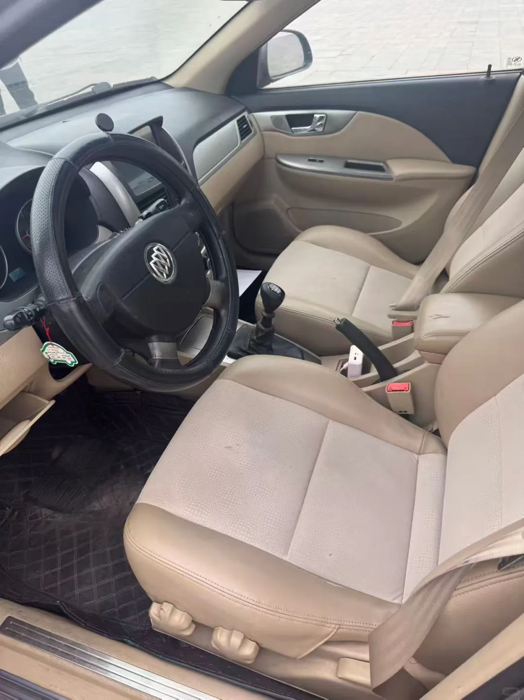 代步万元以内最好的车之一别克凯越