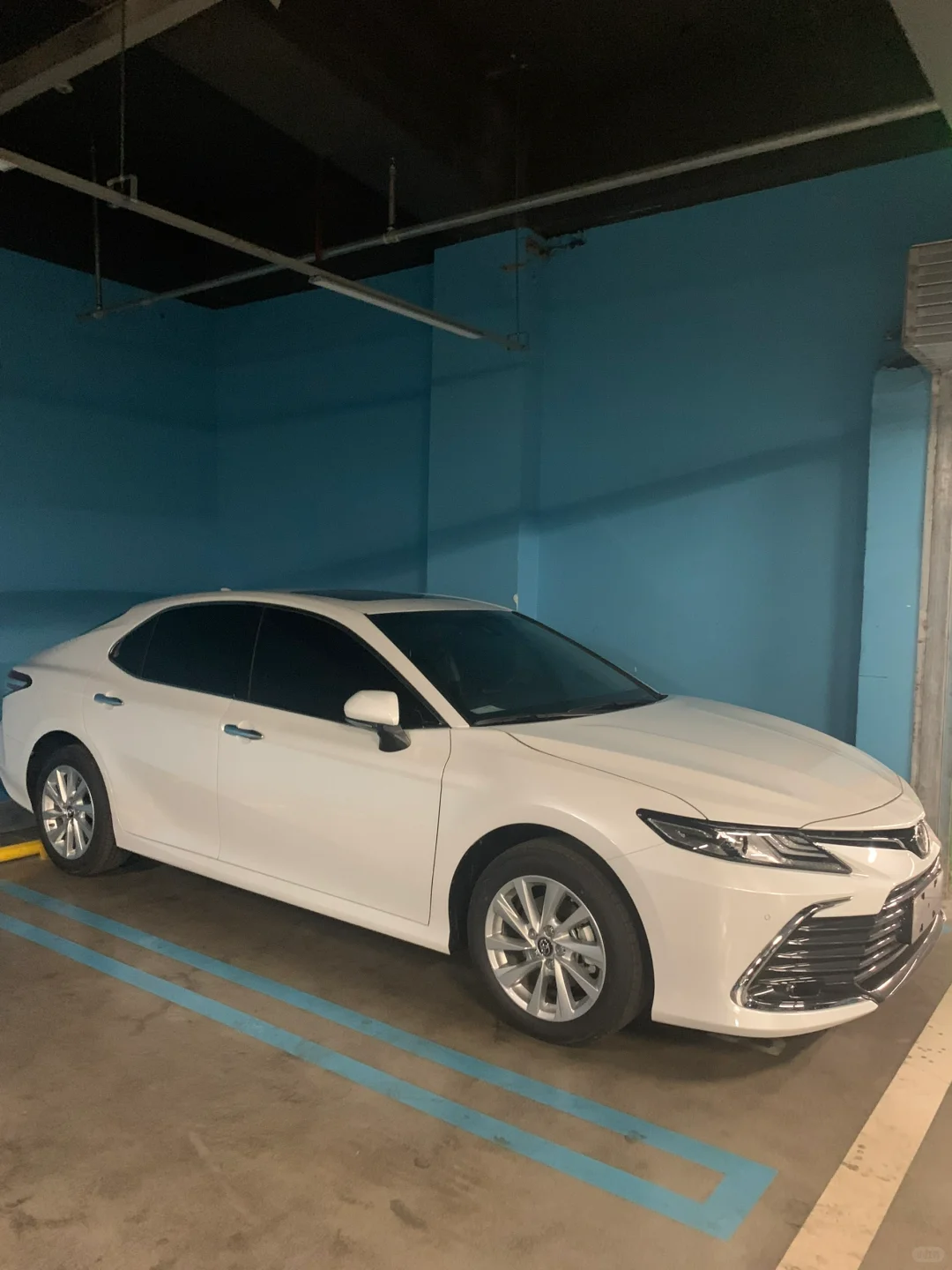 26岁靠自己买下人生第一台车，凯美瑞真香！