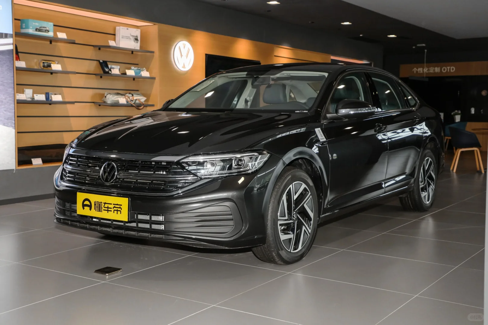 试驾同事的车：24款大众速腾