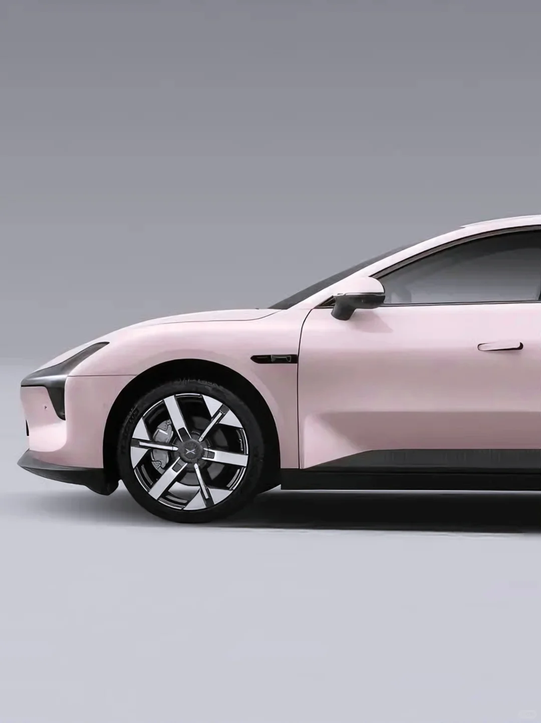 10万级家用纯电轿车，我推荐小鹏MONA M03！