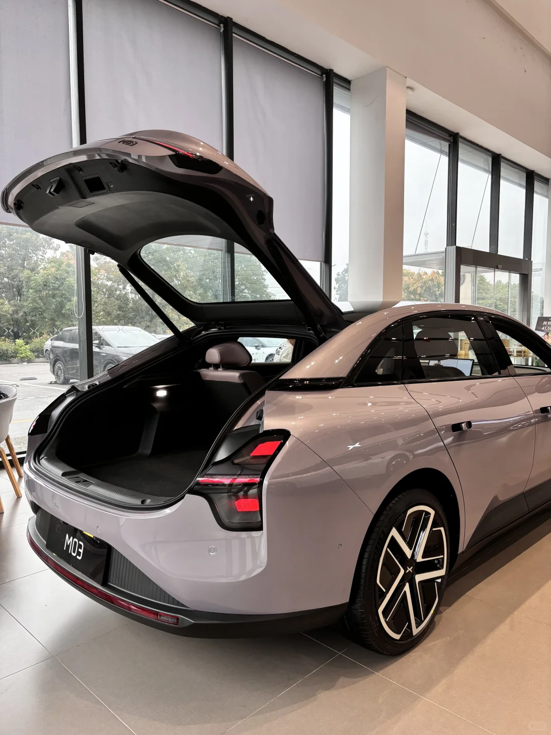 小鹏M03｜10多万的智能轿跑，真香