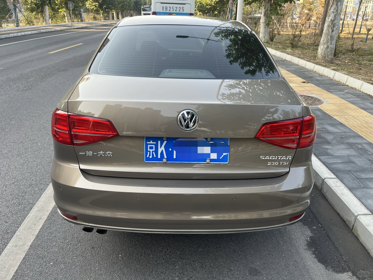 京牌2017大众速腾1.4t带铁片几万块！