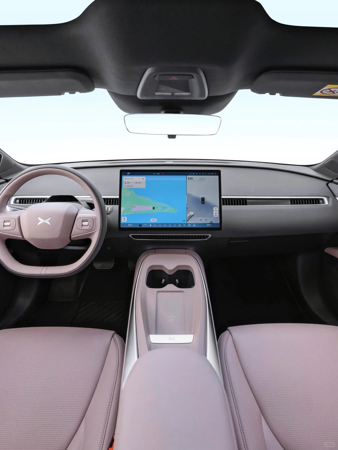 10万级家用纯电轿车，我推荐小鹏MONA M03！