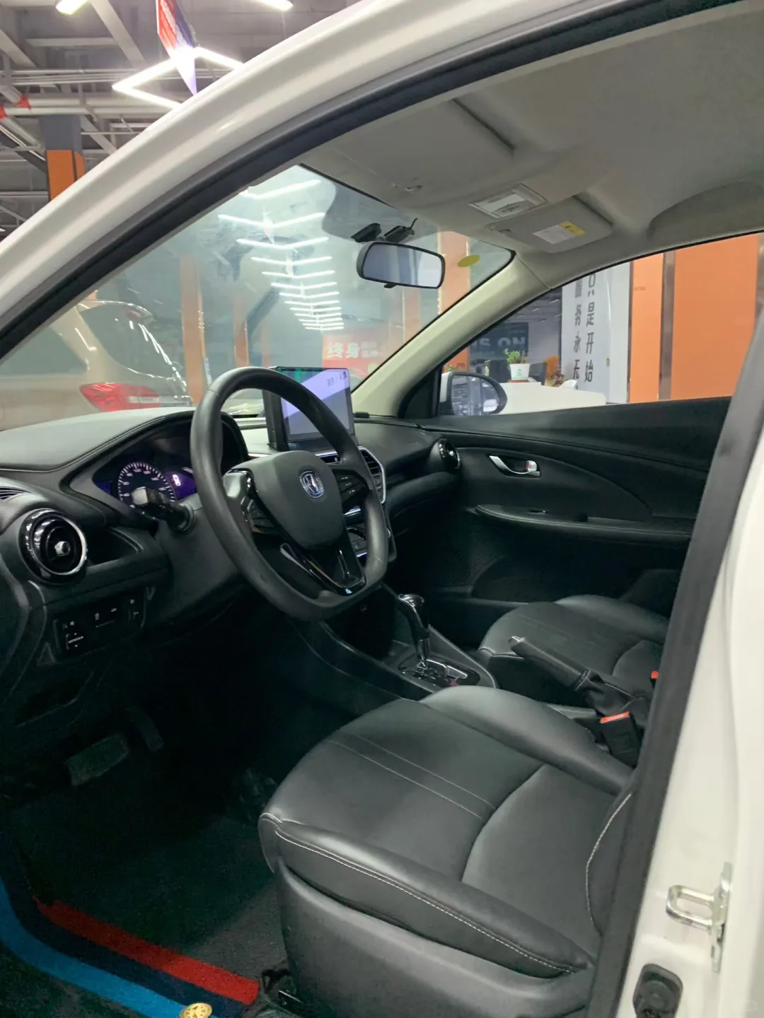 20年一万多自动挡轿车