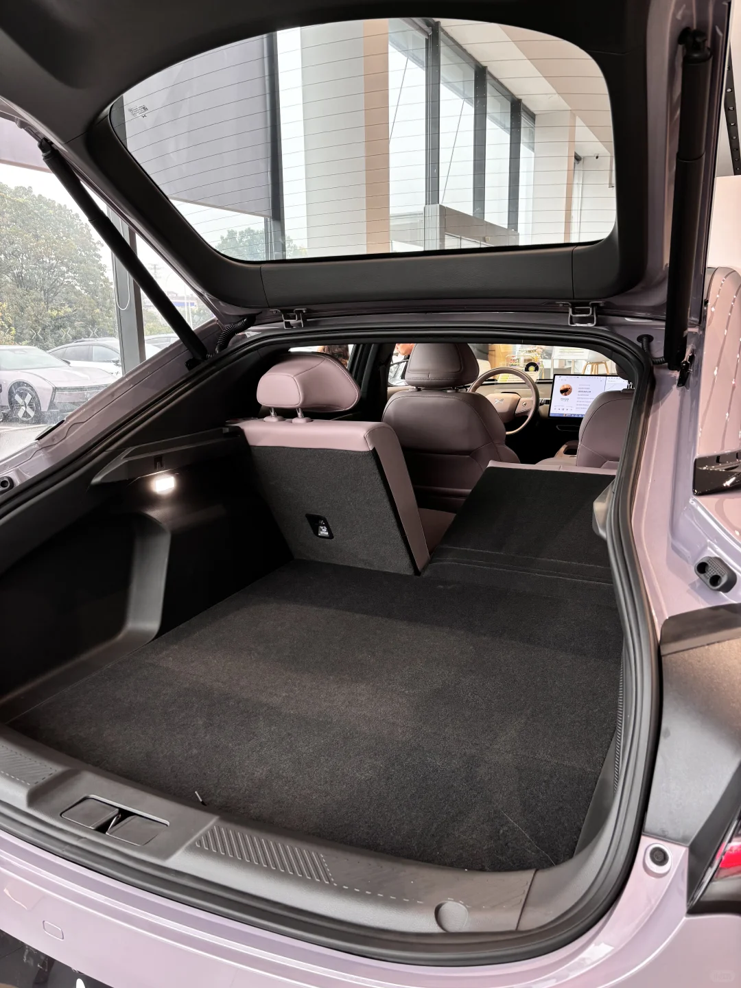 小鹏M03｜10多万的智能轿跑，真香