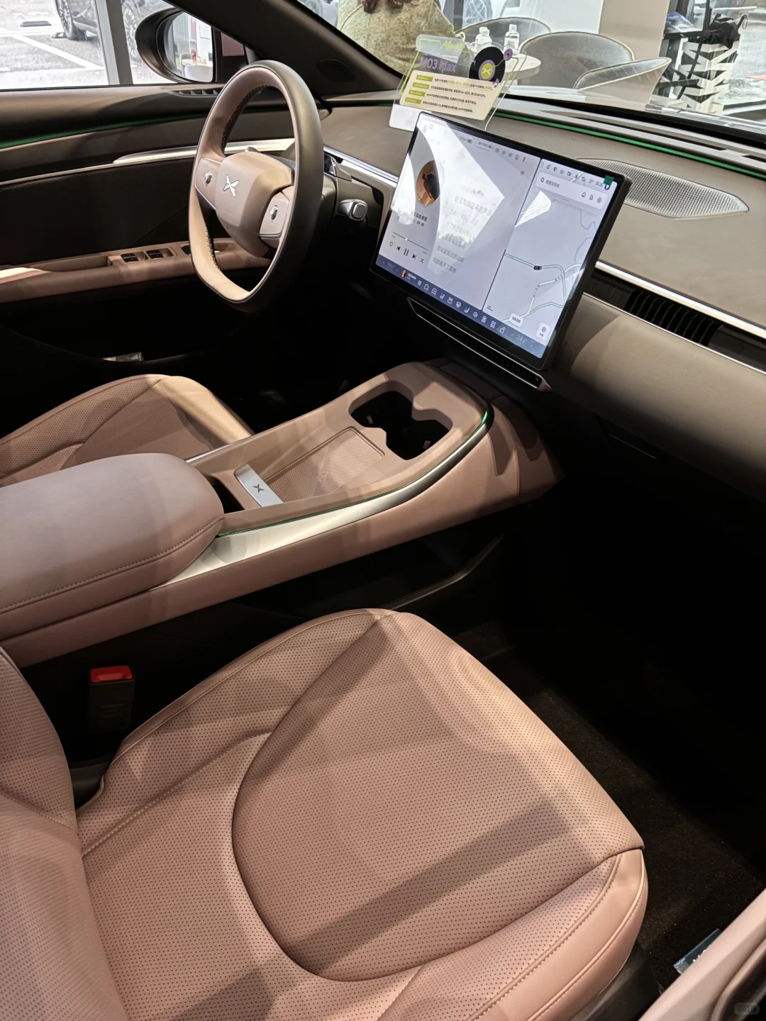 小鹏M03｜10多万的智能轿跑，真香