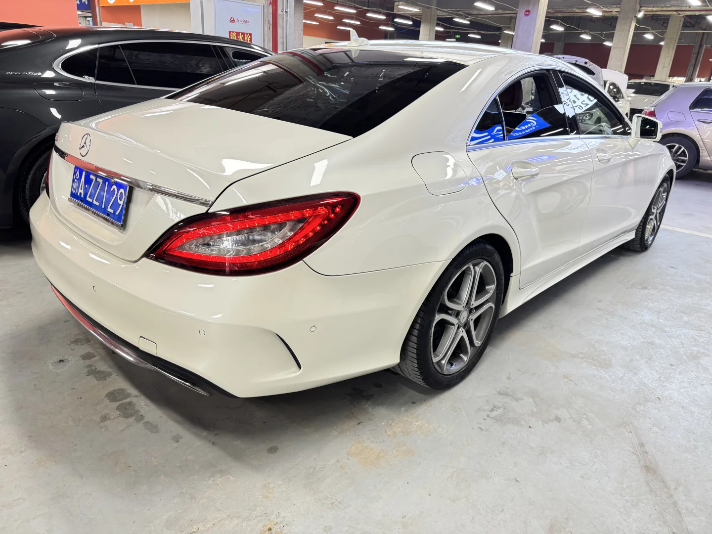 最美轿跑—奔驰CLS260