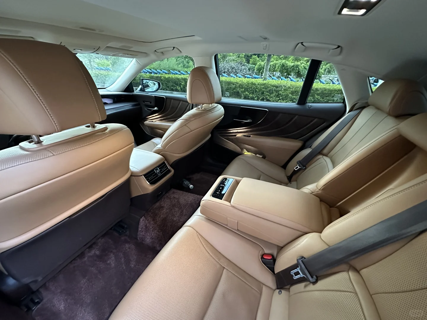 🚗情怀绝版｜雷克萨斯LS350，我的D级座驾