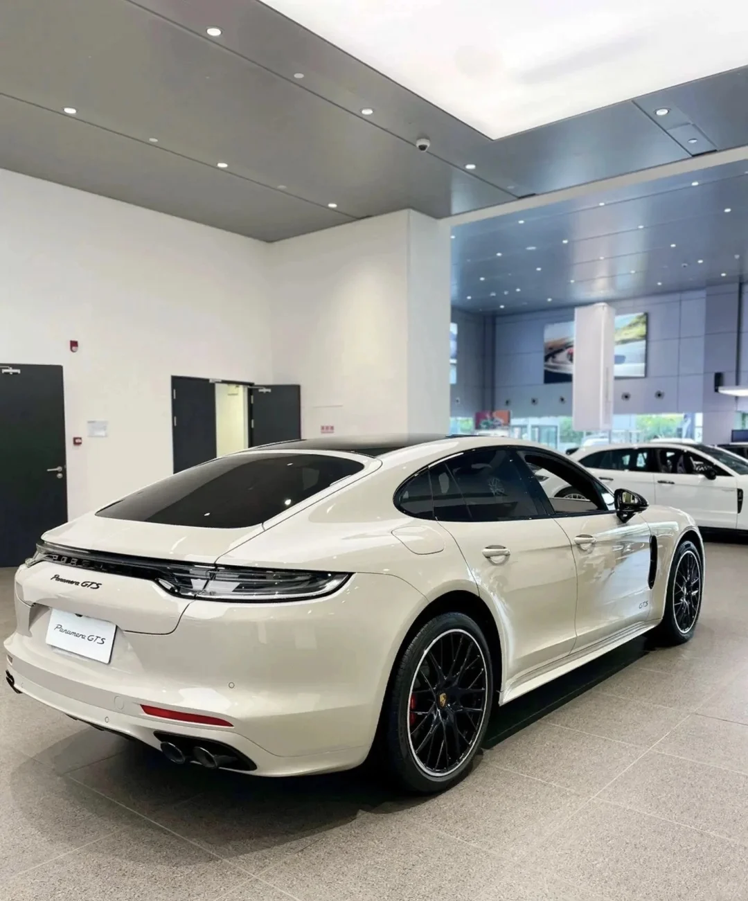 **“2025帕拉梅拉选车避坑指南！这些选配真的