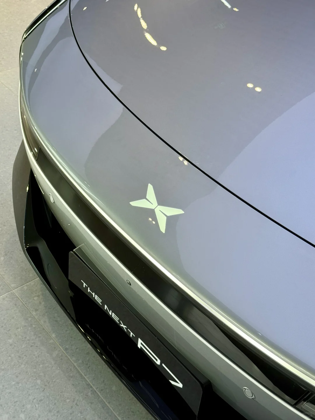 全新小鹏P7实拍｜优雅与科技并存的智能电轿