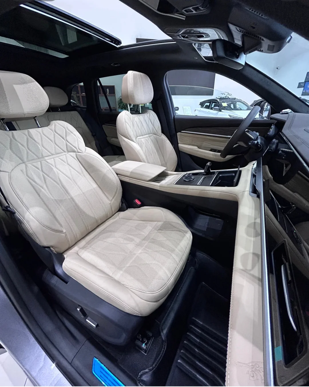 15万级燃油SUV天花板？吉利星越L真实测评！