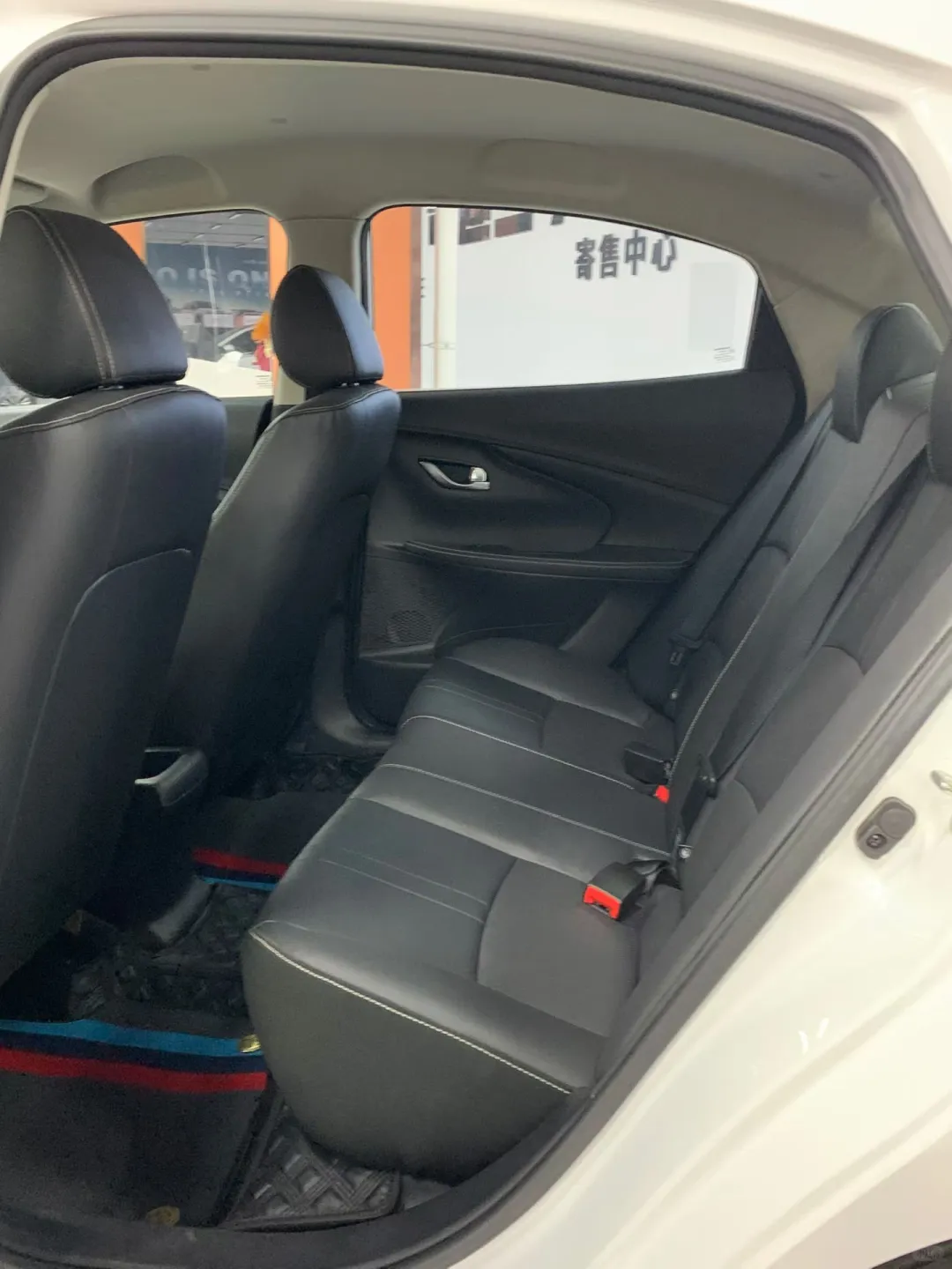 20年一万多自动挡轿车