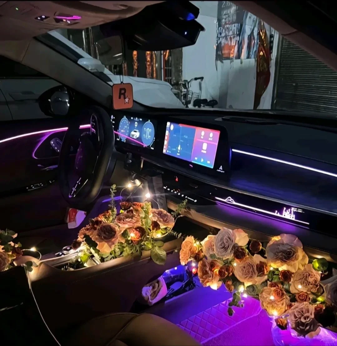 10万内买颜值+性能+豪华三合一的“梦中情车