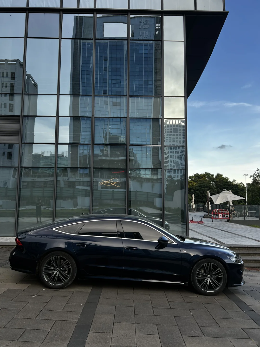 全款售价15.8万🉐2023年23款奥迪A7