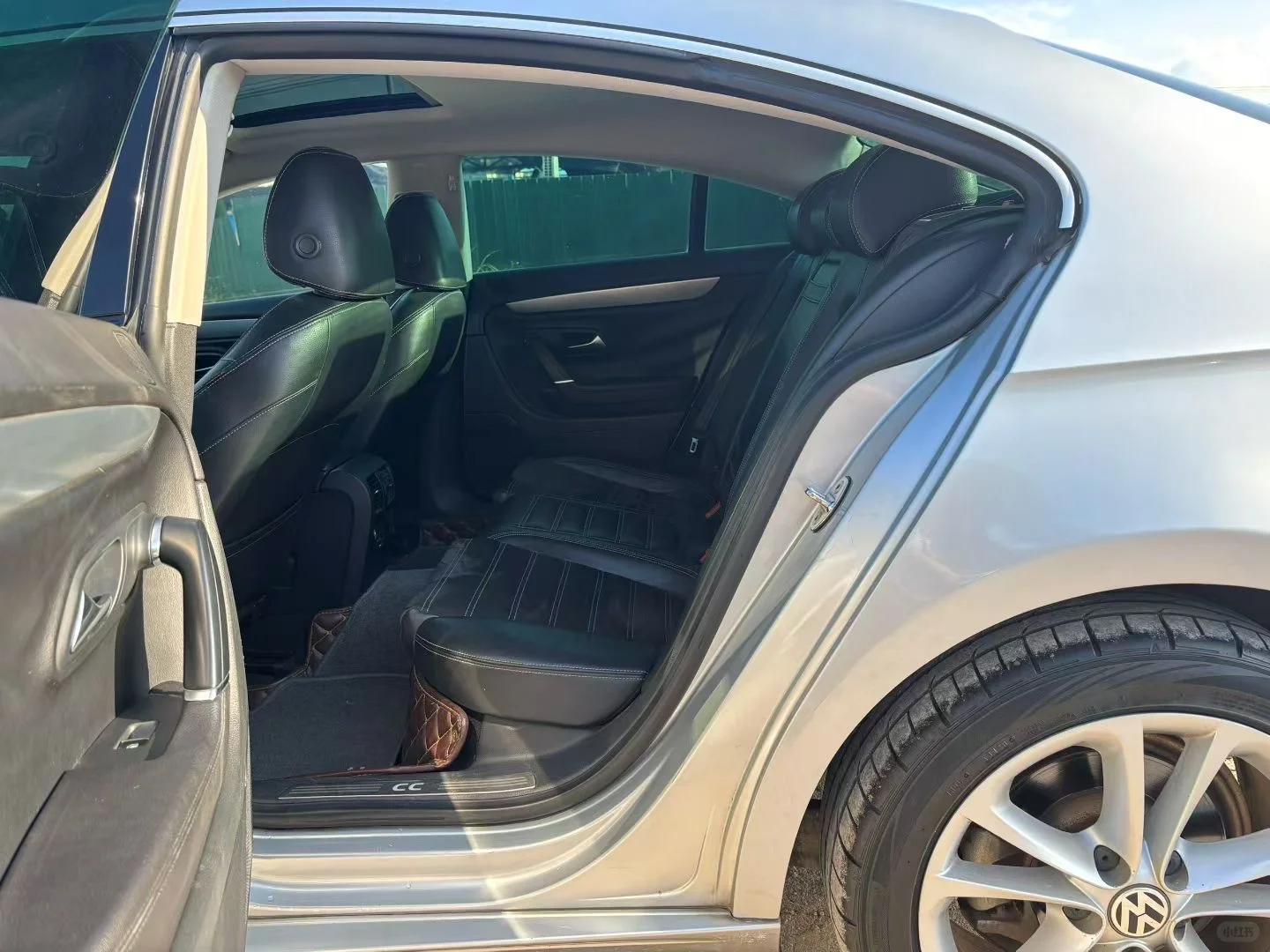 12年大众CC四门桥跑，无边框车门，2.0T