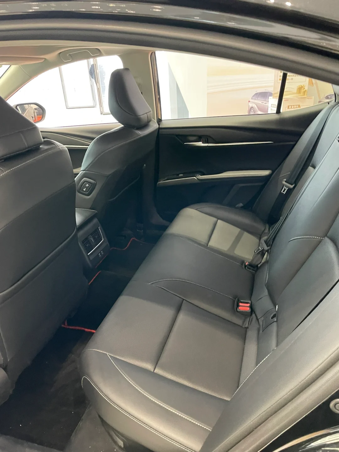 15w➕家用轿车哪里看，凯美瑞年底大冲量🚗