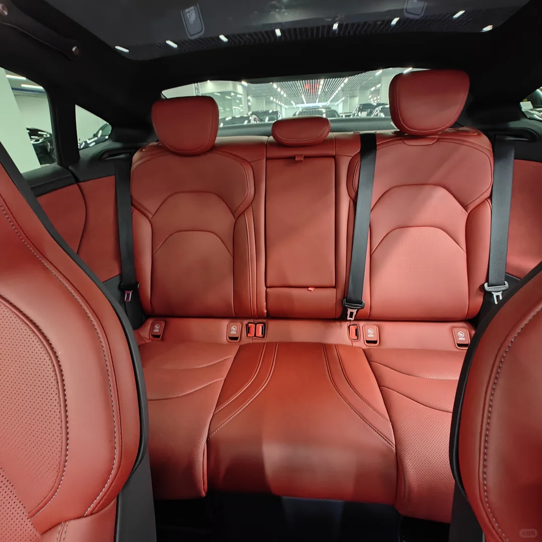 2024款 四驱超长续航高阶智驾Max版