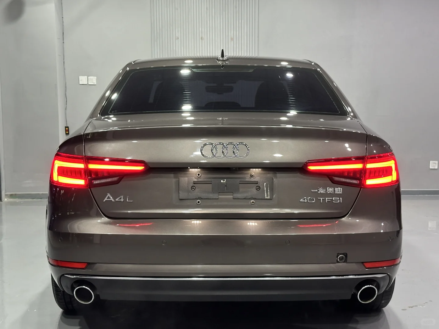 奥迪A4L