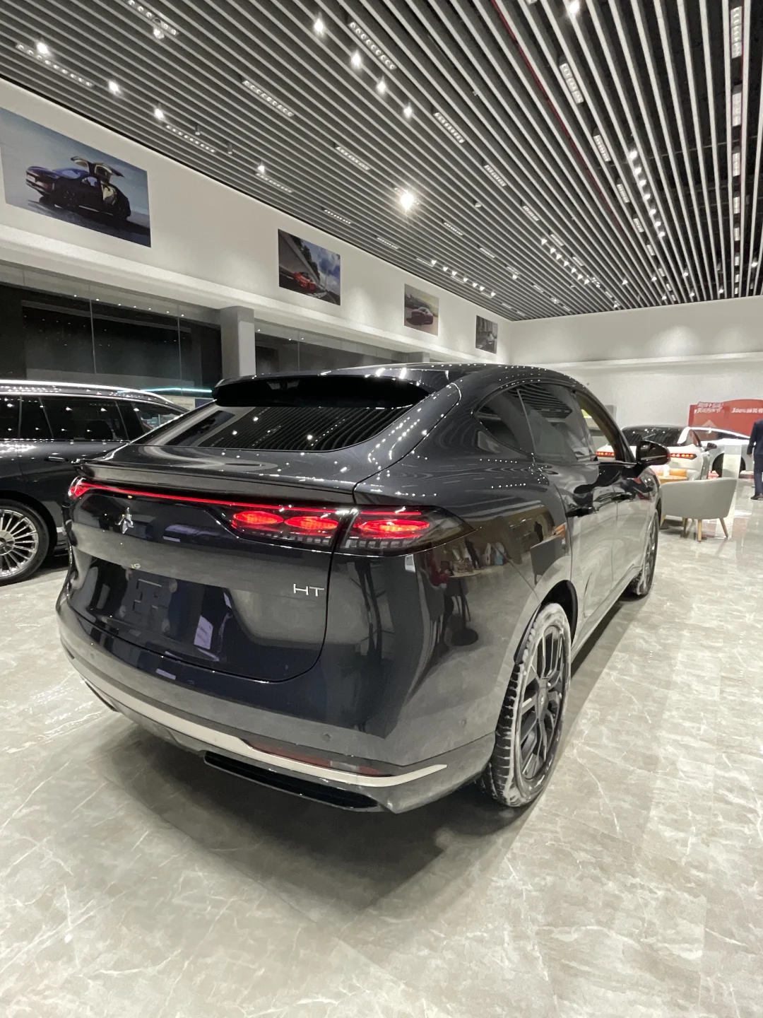 20万级纯电SUV卷王！昊铂HT825Pro