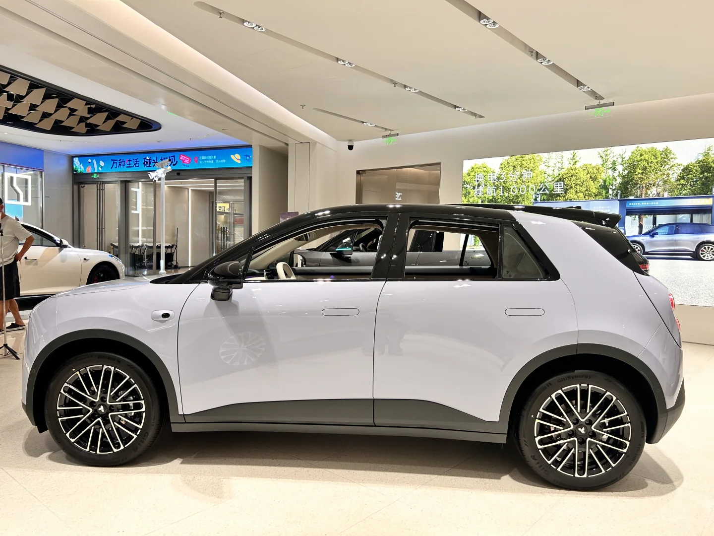 🌟 萤火虫灵感紫💜治愈系智能电动小车来袭！