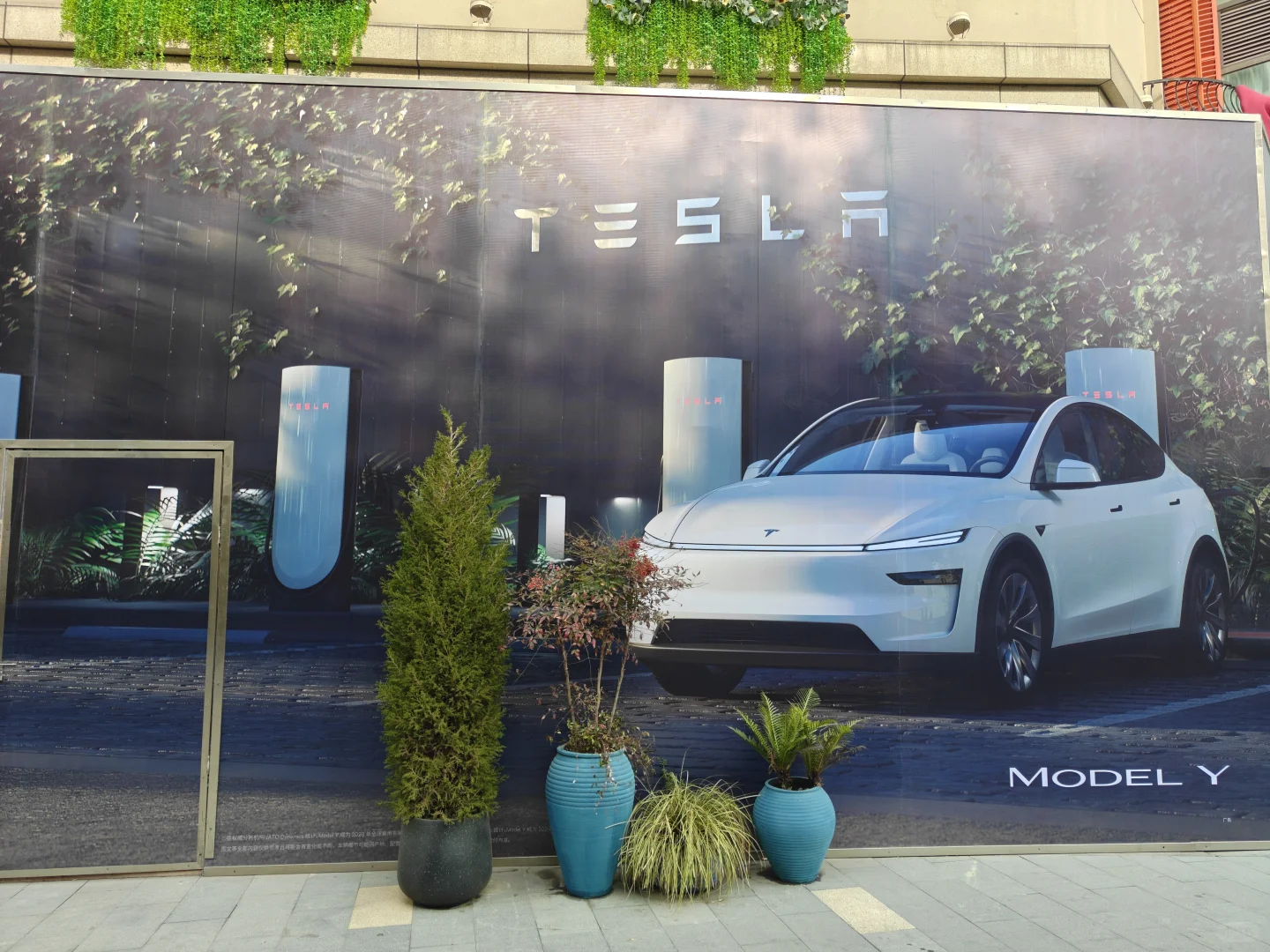 特斯拉开始打广告了？！